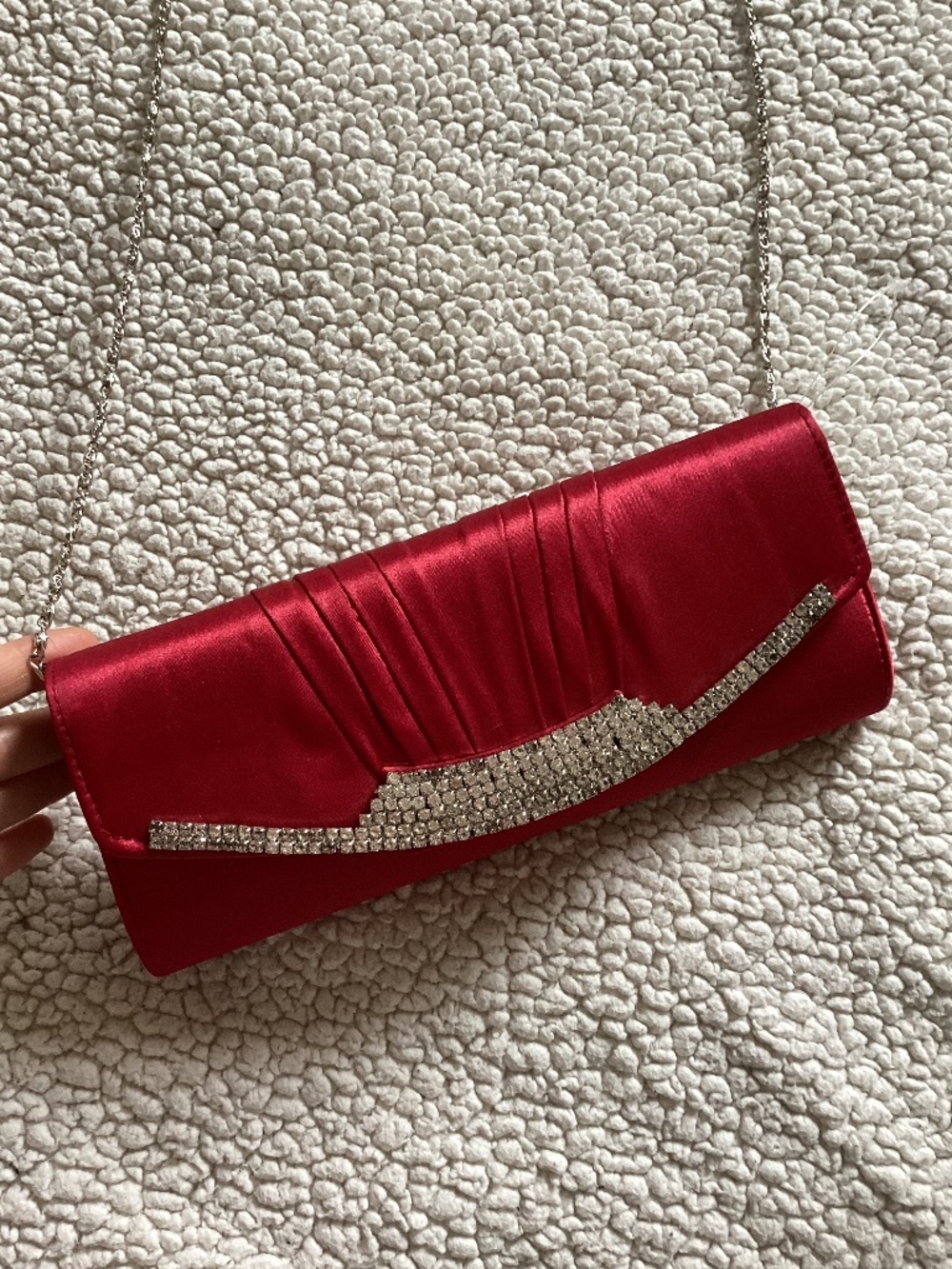 Rhinestone evening clutch with removable chain